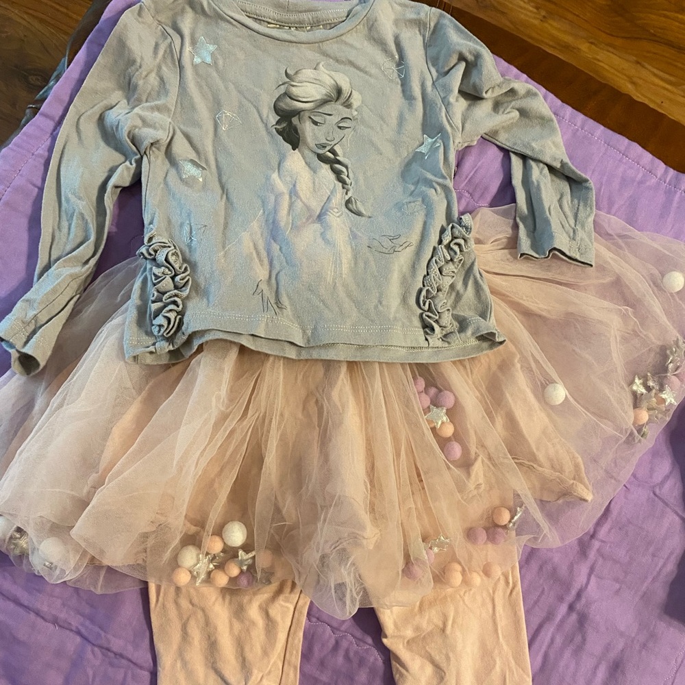 Elsa Bundle Size 4 - Picture 4 of 8